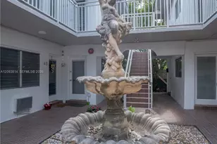 7640 Carlyle Ave, Miami Beach, FL 33141 - Photo 15