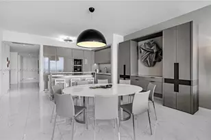 18975 Collins Ave, Sunny Isles Beach, FL 33160 - Photo 13