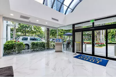 1000 Brickell Ave #9A, Miami, FL 33131 - Photo 9