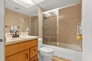 1777 SE 15th St, Fort Lauderdale, FL 33316 - Photo 15