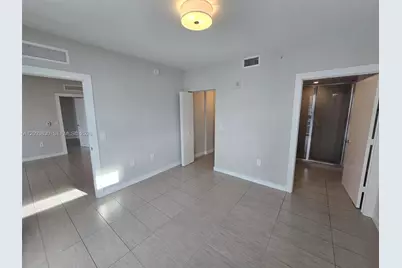117 SW 10th Street #1702, Miami, FL 33130 - Photo 13