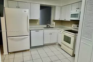7591 NW 1st St, Margate, FL 33063 - Photo 5