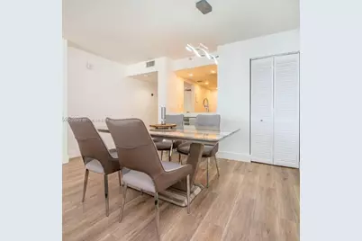 555 NE 15th St #26E, Miami, FL 33132 - Photo 5