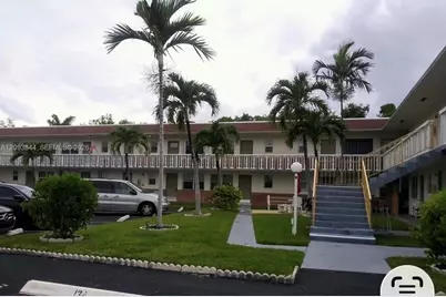 1554 N12 Ct #15B, Hollywood, FL 33019 - Photo 1