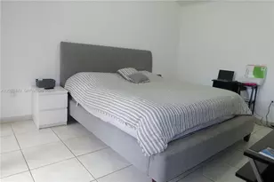 7340 NW 114th Ave, Doral, FL 33178 - Photo 11