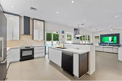 1254 NW 102nd Way, Coral Springs, FL 33071 - Photo 29