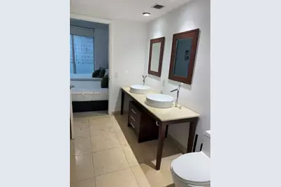 485 Brickell Ave #1809, Miami, FL 33131 - Photo 17