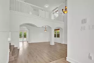 6051 SW 164th Ct, Miami, FL 33193 - Photo 7