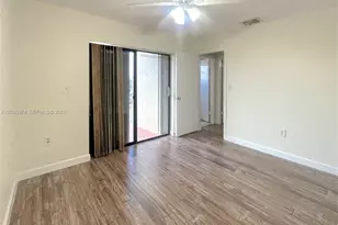 2402 SW 110th Ave, Miami, FL 33165 - Photo 17