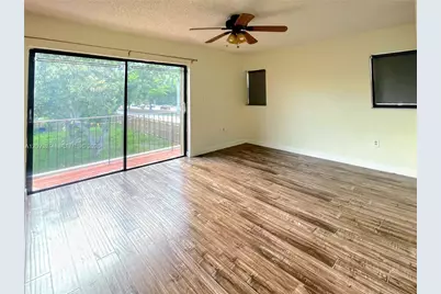 2402 SW 110th Ave #Ii, Miami, FL 33165 - Photo 9