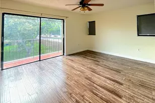 2402 SW 110th Ave, Miami, FL 33165 - Photo 9