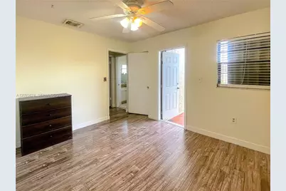 2402 SW 110th Ave #Ii, Miami, FL 33165 - Photo 15