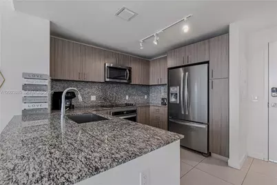 5350 NW 84th Ave #1807, Doral, FL 33166 - Photo 13