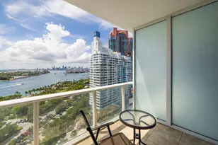 100 S Pointe Dr, Miami Beach, FL 33139 - Photo 21