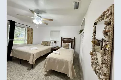 1684 NE Hilltop St, Jensen Beach, FL 34957 - Photo 19