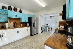 1684 NE Hilltop St, Jensen Beach, FL 34957 - Photo 9