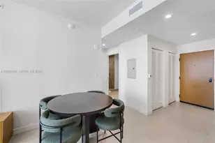 11 NE 6th St, Miami, FL 33132 - Photo 7