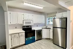 1258 S Military Trail, Deerfield Beach, FL 33442 - Photo 1