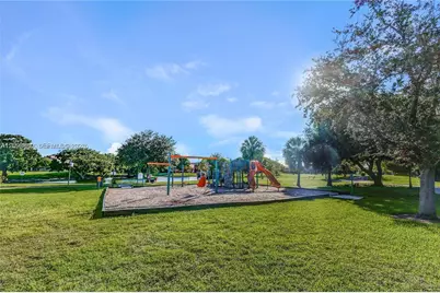 10115 NW 4th Ln #3-8, Miami, FL 33172 - Photo 15