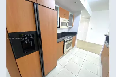 18800 NE 29th Ave #1028, Aventura, FL 33180 - Photo 9