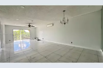 3360 Spanish Moss Ter #403, Lauderhill, FL 33319 - Photo 3