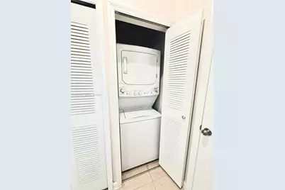 3423 W 80th St #204, Hialeah, FL 33018 - Photo 17