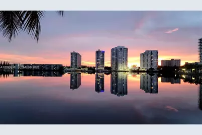 3010 Marcos Dr #R205, Aventura, FL 33160 - Photo 1