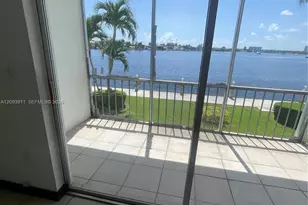 3010 Marcos Dr, Aventura, FL 33160 - Photo 3