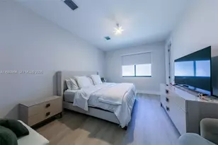 4315 NW 81st Ct, Doral, FL 33166 - Photo 15