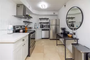 5225 Collins Ave, Miami Beach, FL 33140 - Photo 49
