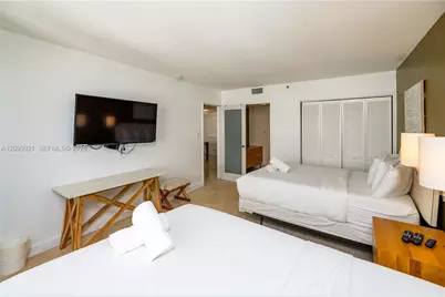 5225 Collins Ave #1114, Miami Beach, FL 33140 - Photo 45