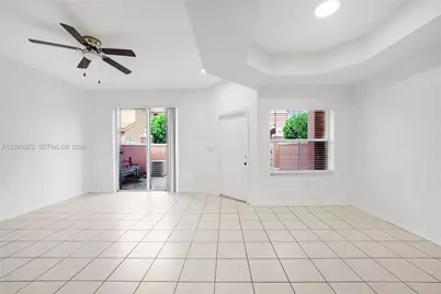 642 SW 106th Ave #1514, Pembroke Pines, FL 33025 - Photo 3