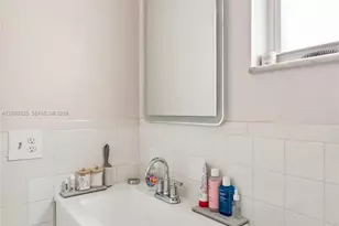 1824 Monroe St, Hollywood, FL 33020 - Photo 15