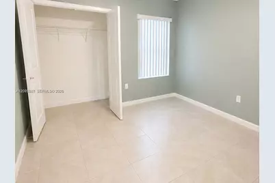 541 NE 5th Ter, Florida City, FL 33034 - Photo 9