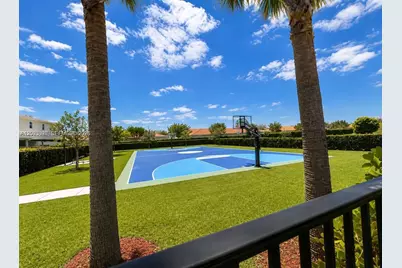 541 NE 5th Ter, Florida City, FL 33034 - Photo 19