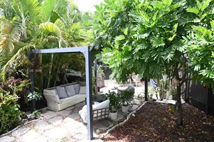 1619 NE 109th St, Miami, FL 33161 - Photo 29