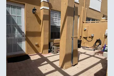 14624 SW 5th St #4-5, Pembroke Pines, FL 33027 - Photo 27