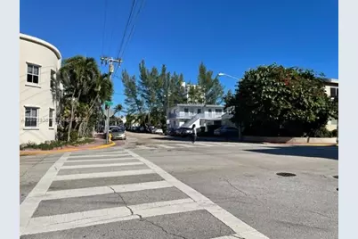 7725 Carlyle Ave #6, Miami Beach, FL 33141 - Photo 1