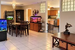908 Cardinal Pl, Homestead, FL 33035 - Photo 5