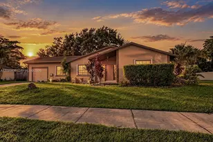 908 Cardinal Pl, Homestead, FL 33035 - Photo 1