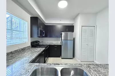 3429 W 80th St #208, Hialeah, FL 33018 - Photo 5