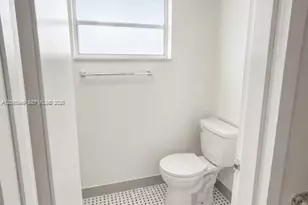 14180 SW 84th St, Miami, FL 33183 - Photo 9