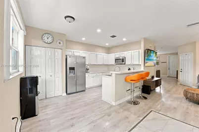 1025 NE 207th Ter, Miami, FL 33179 - Photo 9