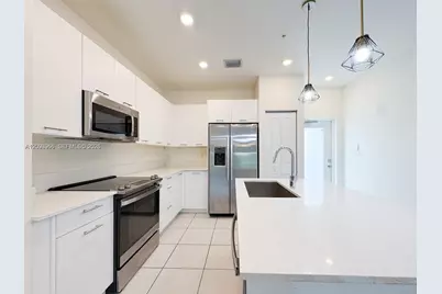 8167 NW 41st St #E-206, Doral, FL 33166 - Photo 1