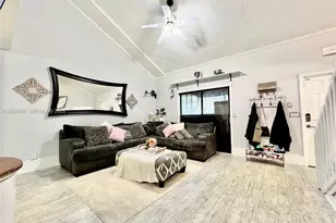 3318 NW 103rd Ave, Sunrise, FL 33351 - Photo 17
