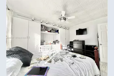 3318 NW 103rd Ave, Sunrise, FL 33351 - Photo 25