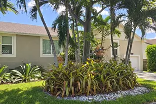 9760 SW 211th St, Cutler Bay, FL 33189 - Photo 1