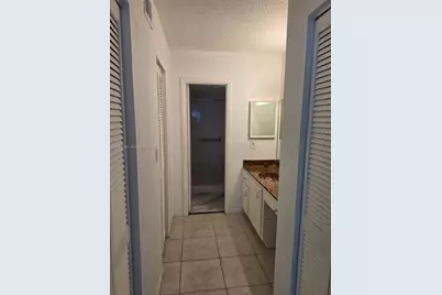 5961 N Falls Cir Dr #109, Lauderhill, FL 33319 - Photo 13