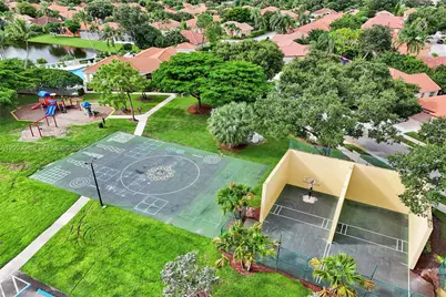 1014 Aspri Way, Palm Beach Gardens, FL 33418 - Photo 11
