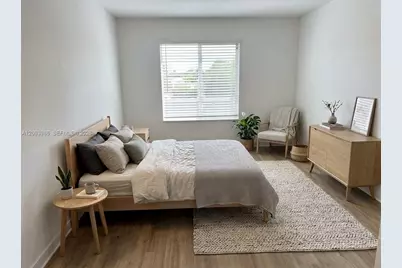 1300 NE 109th St #303, Miami, FL 33161 - Photo 7